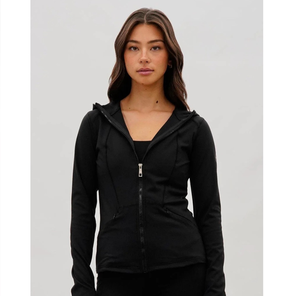 Canada Weather Gear Hooded Yoga Lightweight Jacket, Black, M, MSRP $80